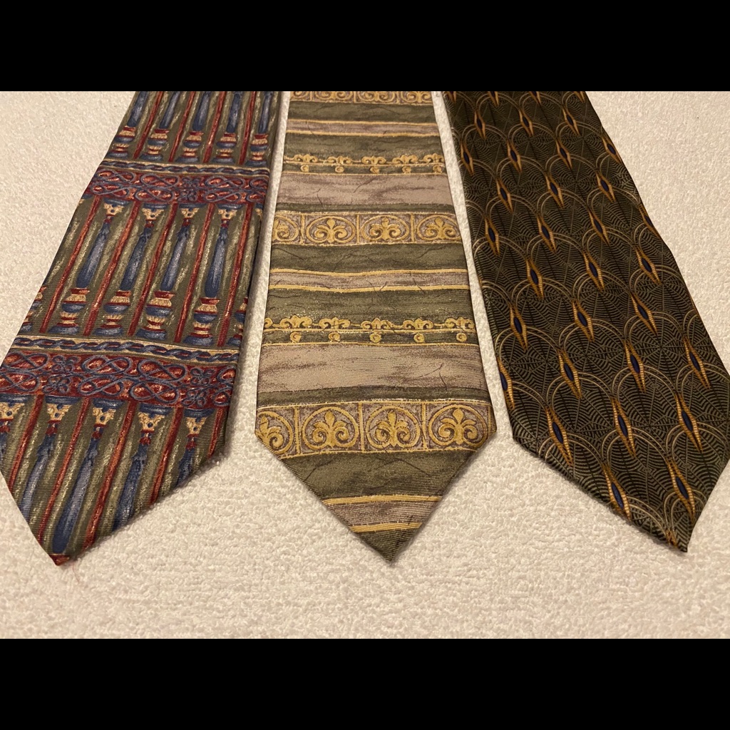 Set Of Brand New Gorgeous Ties By Bill Blass